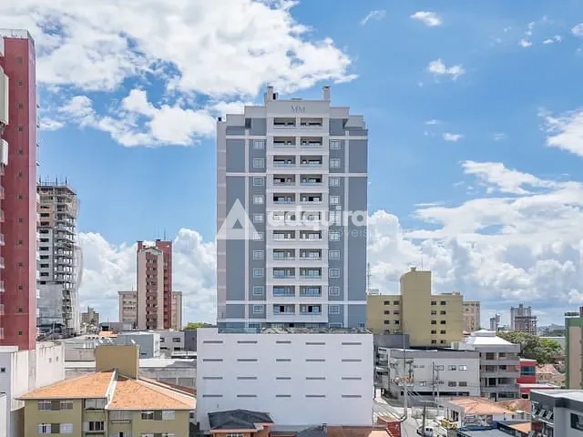 Apartamento com 130m² 2 quartos e 2 banheiros, à venda, no bairro Centro em Ponta Grossa