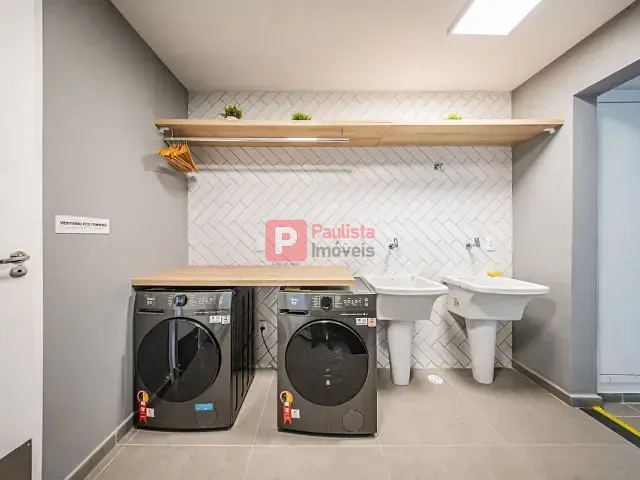 Studio 1 quarto e 1 banheiro, à venda, no bairro Brooklin Paulista em São Paulo