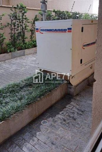 Apartamento à venda com 2 quartos, 56m² - Foto 33