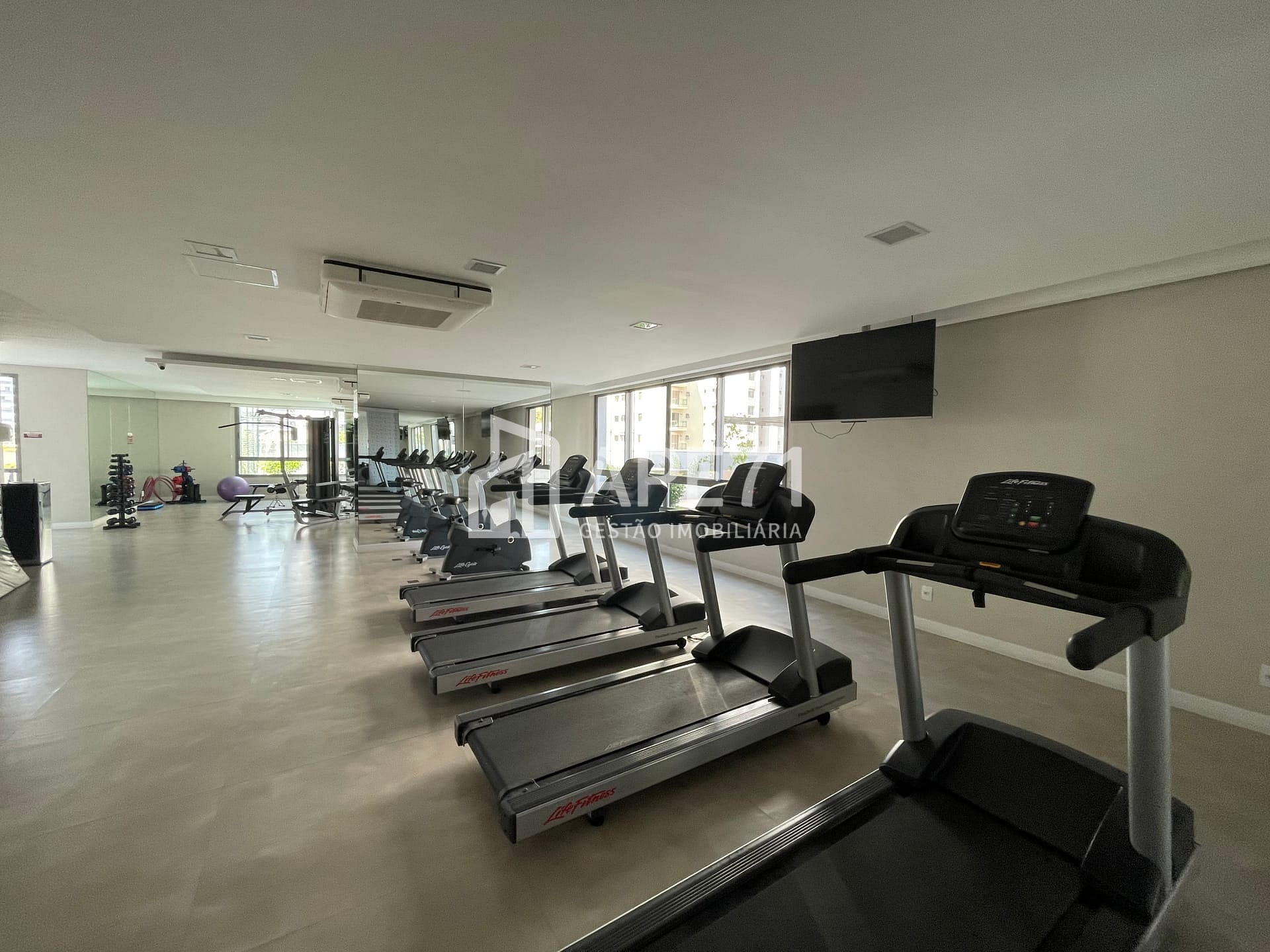 Apartamento à venda com 2 quartos, 162m² - Foto 19