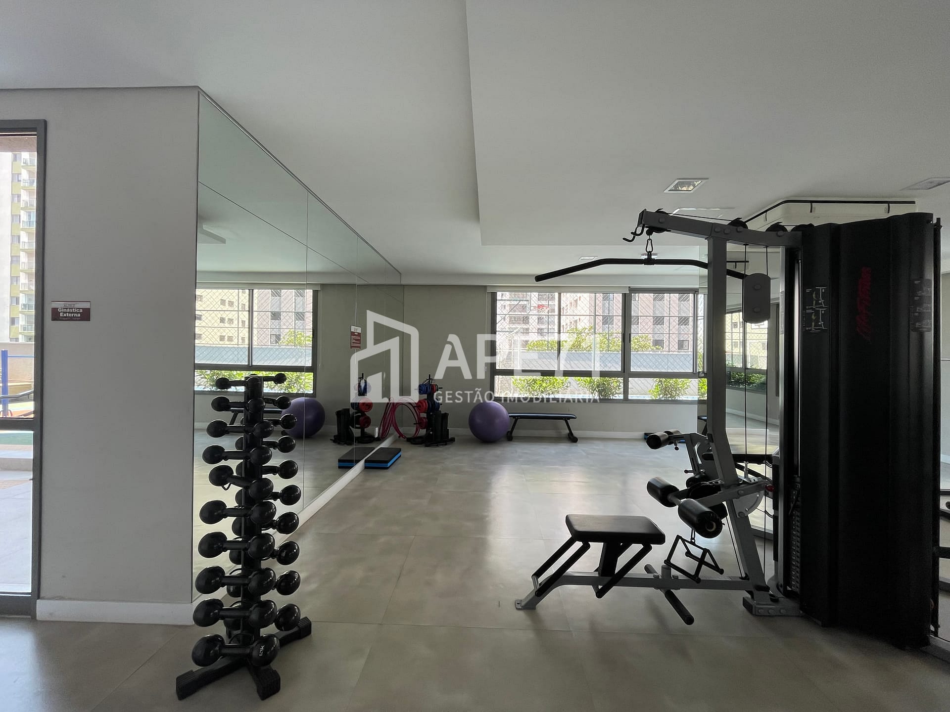 Apartamento à venda com 2 quartos, 162m² - Foto 20