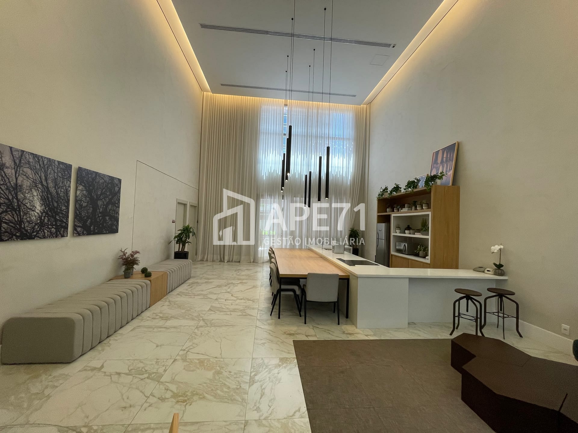 Apartamento à venda com 2 quartos, 162m² - Foto 32