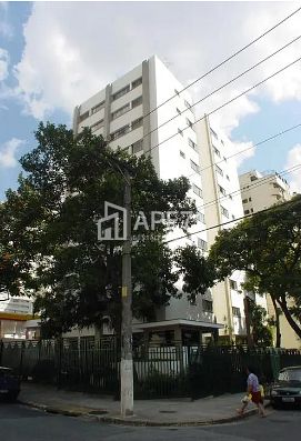 Apartamento à venda com 1 quarto, 50m² - Foto 31