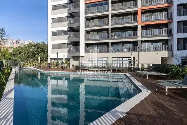 Apartamento à venda com 2 quartos, 62m² - Foto 18