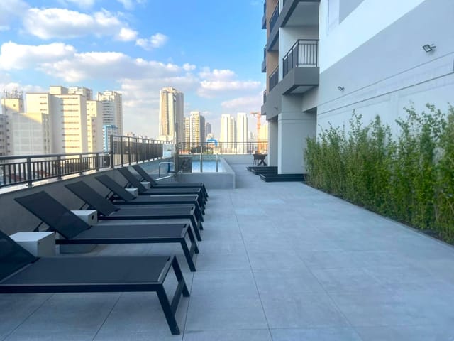 Condomínio do Apartamento - Praticidade e Valorização! 🔑 Studio no Max Belém 26m², 1 Dormitório, Localizado à 300m da Estação Belém! 🌟 | Organização Imobiliária Açores