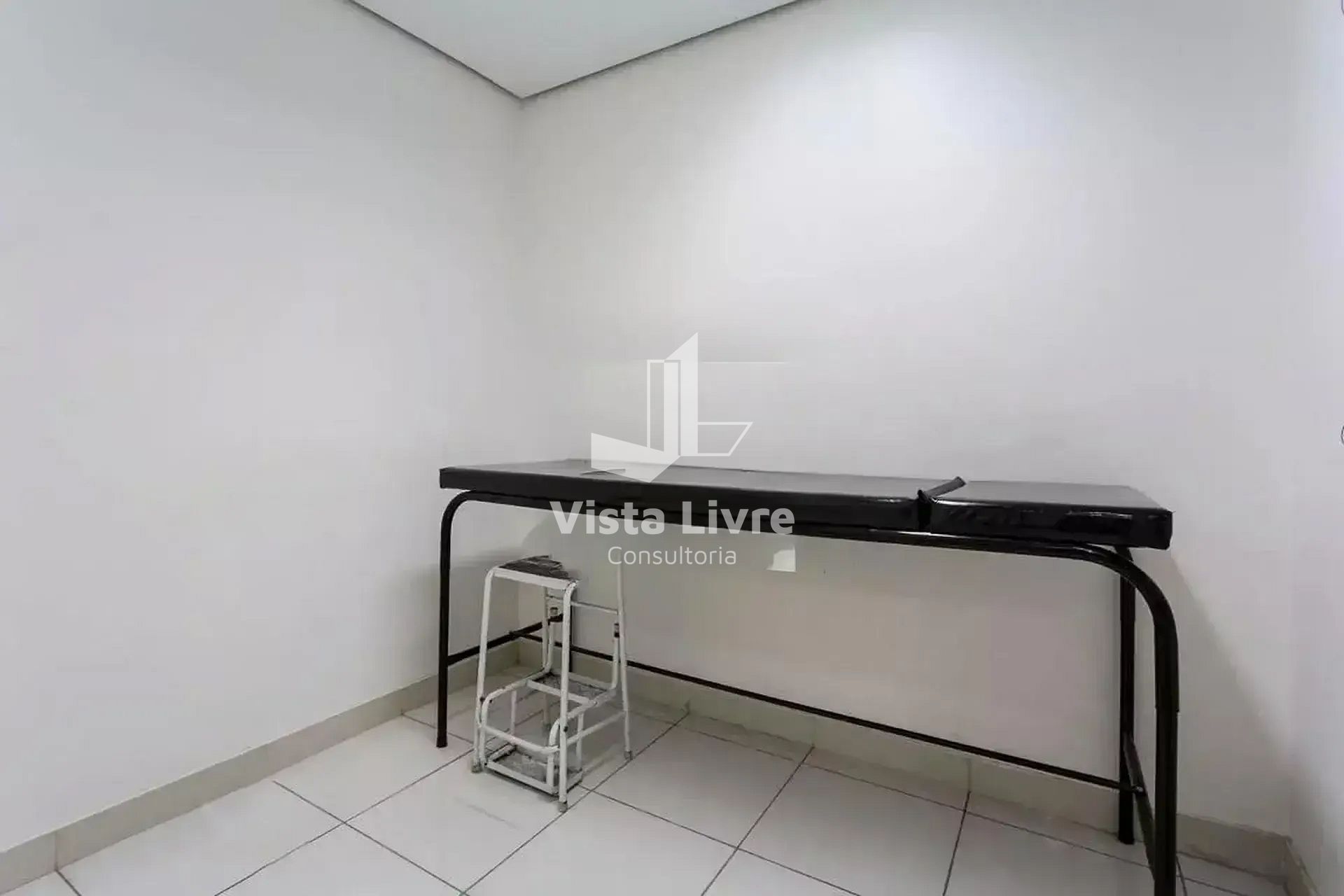 Apartamento à venda com 1 quarto, 68m² - Foto 28