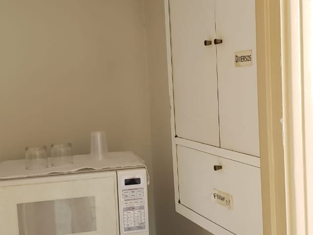 Sala para alugar, no bairro Centro em Londrina
