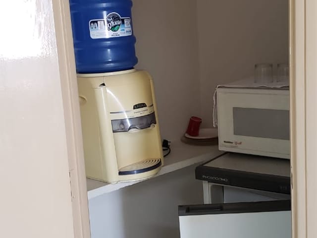 Sala para alugar, no bairro Centro em Londrina