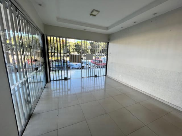 Foto do Loja - COMERICAL  CLN 102 ASA NORTE, Brasília - DF | Casa Moncaio