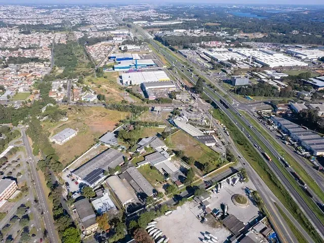 Comercial com 10m², à venda, no bairro Cidade Industrial em Curitiba