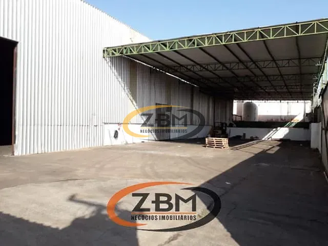 Galpão / Barracão com 5500m², para alugar, no bairro Yara em Londrina
