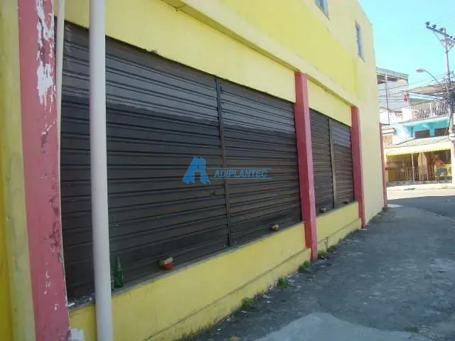 Loja à venda, no bairro Encantado em Rio de Janeiro