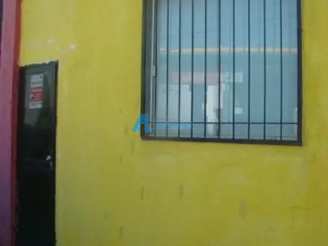 Loja à venda, no bairro Encantado em Rio de Janeiro