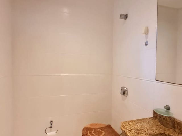 Sala com 70m², à venda ou para alugar, no bairro Centro em Carambeí