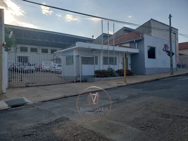 Galpão / Barracão com 1549m², à venda, no bairro Centro em Araraquara
