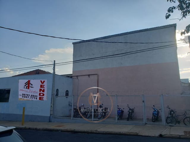 Galpão / Barracão com 1549m², à venda, no bairro Centro em Araraquara