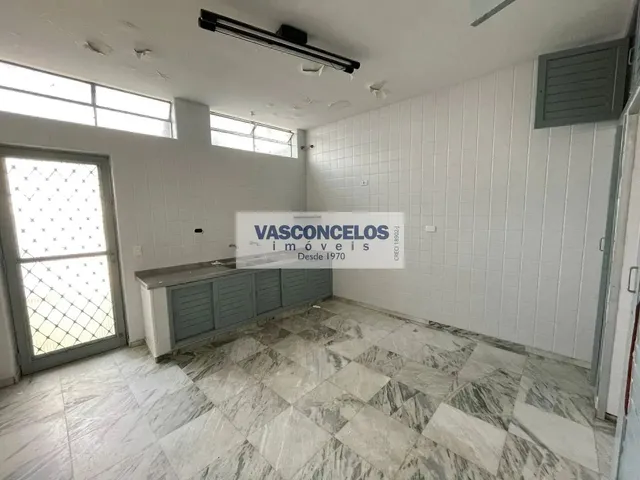Comercial com 200m², para alugar, no bairro Centro em São José Dos Campos