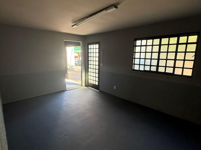 Foto do Loja - Comercial para Locação 90M², JD NOVO OÁSIS, MARINGÁ -  | Teto imoveis MGA