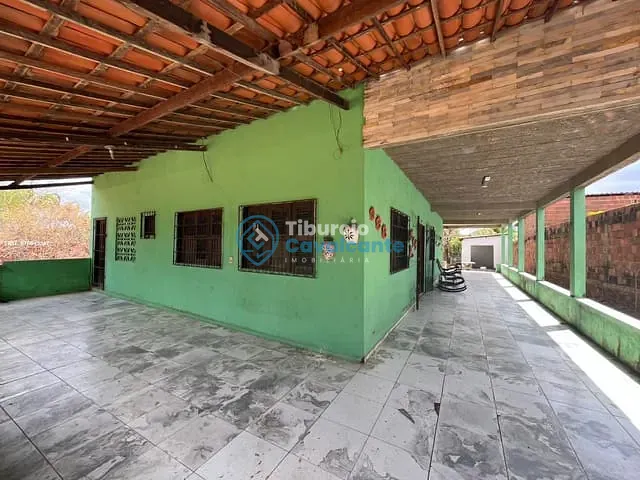 Casa à venda, no bairro Itapebussu em Maranguape