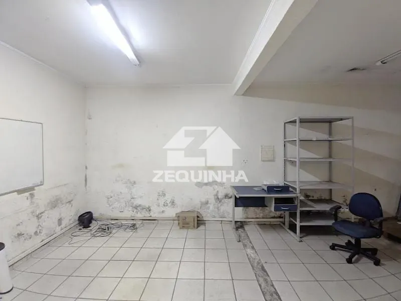 Depósito-Galpão, 220 m² - Foto 25