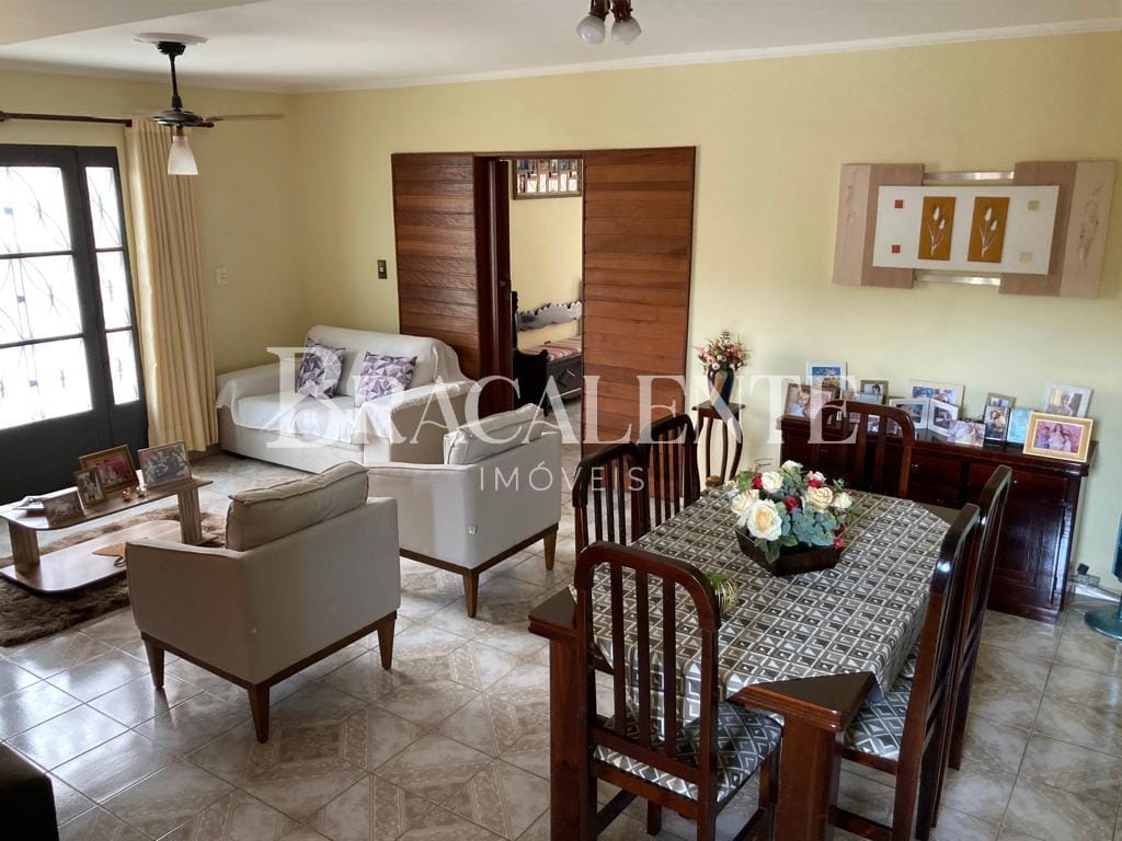 Casa, 3 quartos, 255 m² - Foto 6