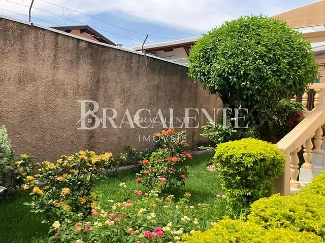 Casa com 487m², à venda, no bairro JARDIM DAS PALMEIRAS em VALINHOS