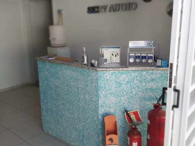 Comercial com 250m² 3 quartos e 2 banheiros, à venda, no bairro Jardim Brasil em Vinhedo