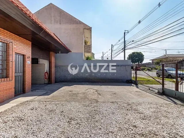 Comercial com 415m², à venda, no bairro Portão em Curitiba