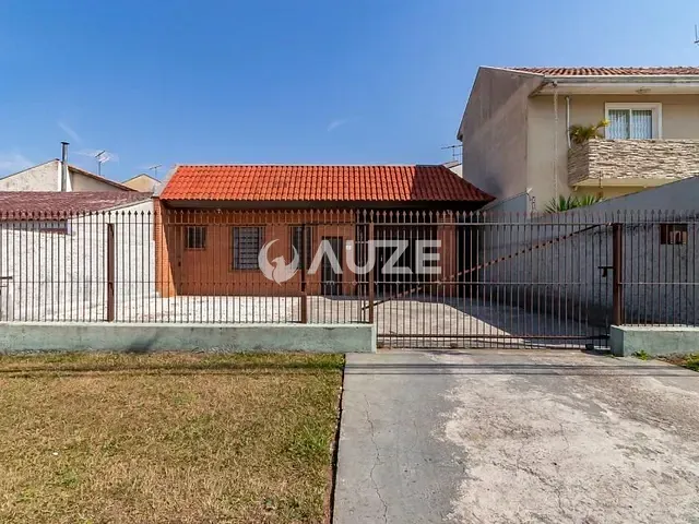 Comercial com 415m², à venda, no bairro Portão em Curitiba