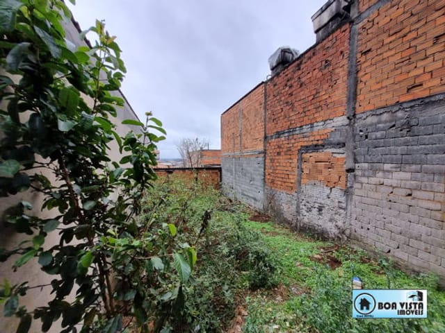 Foto do Loja - Espaço Comercial de 150M² à Venda em Jardim Varan, Suzano - SP - Com Fácil Acesso às Principais Vias e Rodovias | Boa Vista Imóveis Suzano