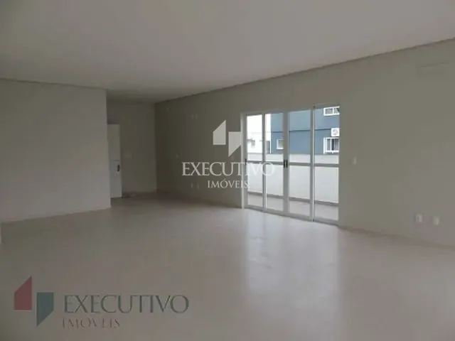 Comercial com 150m², à venda, no bairro Centro em Lajeado