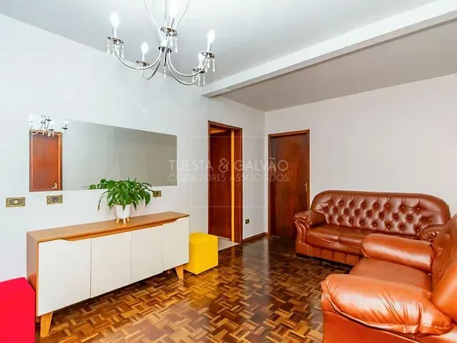 Comercial com 350m², à venda, no bairro Cidade Industrial em Curitiba
