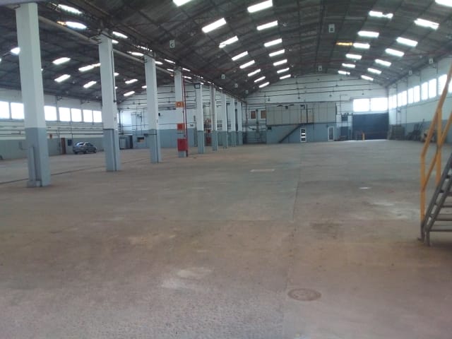 Galpão / Barracão com 4000m², para alugar, no bairro Macuco em Valinhos