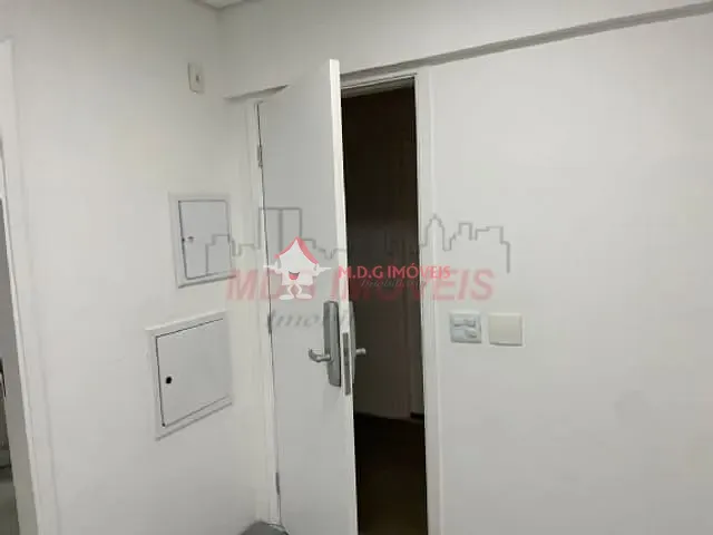 Conjunto comercial com 34m², para alugar, no bairro Vila Congonhas em São Paulo