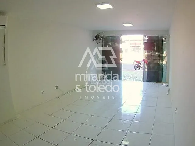 Comercial com 55m², à venda, no bairro Praia do Morro em Guarapari