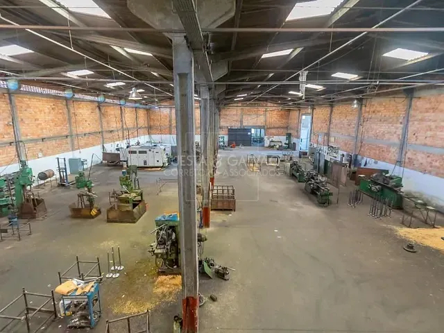 Comercial com 3m², à venda, no bairro Vila Dom Pedro II em Campo Largo