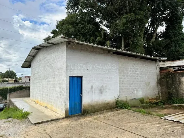 Comercial com 420m², para alugar, no bairro São Braz em Curitiba