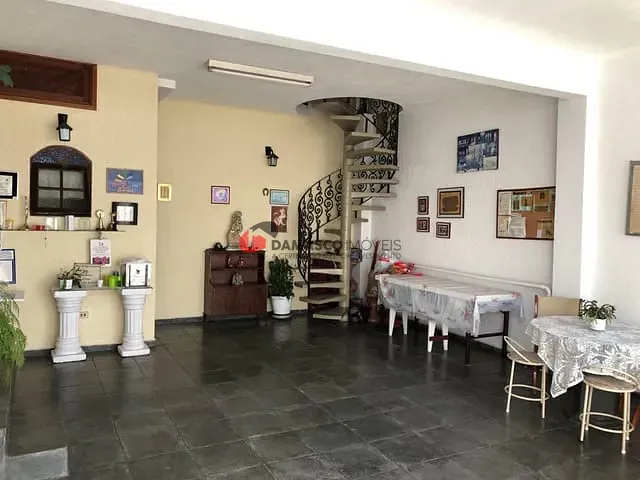 Ponto com 229m², à venda, no bairro Osvaldo Cruz em São Caetano do Sul