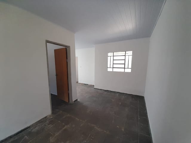 Terreno com 1890m², à venda, no bairro Jardim Novo Mundo em Goiânia