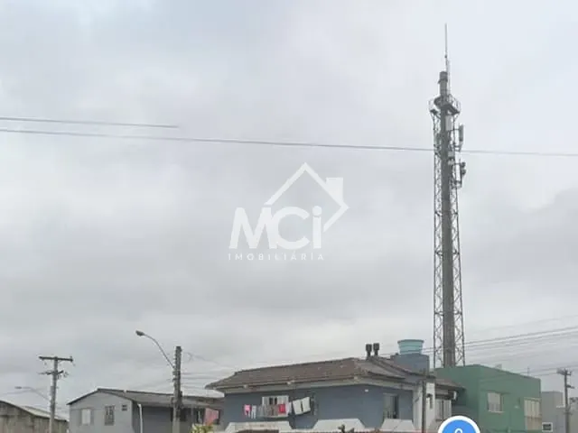Prédio 3 quartos e 3 banheiros, à venda, no bairro Três Vendas em Pelotas