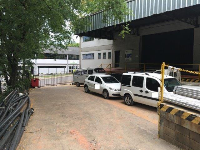 Galpão / Barracão com 3292m², para alugar, no bairro Condominio Vila Hipica I em Vinhedo