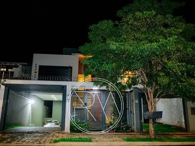 Sobrado com 390m² 3 quartos e 5 banheiros, à venda, no bairro Lago Parque em Londrina