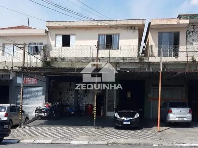 Prédio com 250m² 4 quartos e 2 banheiros, à venda, no bairro Bussocaba em Osasco
