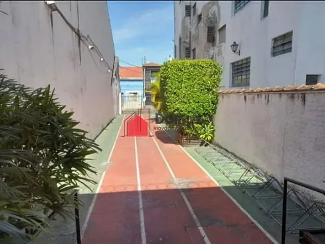 Prédio com 1280m², à venda ou para alugar, no bairro Centro em Pindamonhangaba