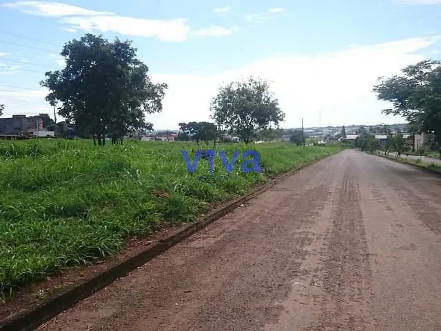 Loja com 5704m², à venda, no bairro Papillon Park em Aparecida de Goiânia