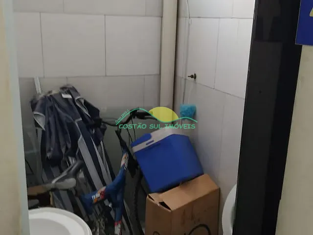 Loja com 99m² 1 quarto e 2 banheiros, à venda, no bairro Tapera em Florianópolis