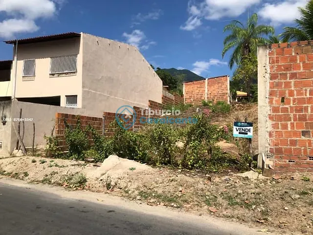 Terreno à venda, no bairro Centro em Maranguape