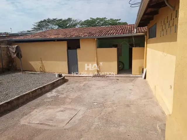 Sala com 420m² 5 quartos e 5 banheiros, à venda, no bairro Setor Pedro Ludovico em Goiânia