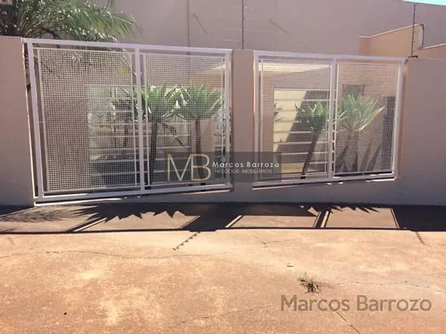 Galpão / Barracão com 1900m², à venda ou para alugar, no bairro Cilo 3 em Londrina