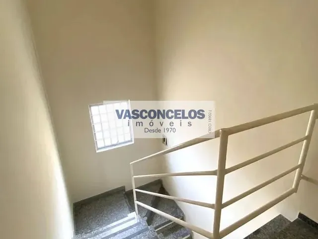 Comercial com 243m², à venda, no bairro Pedregulho em Guaratinguetá